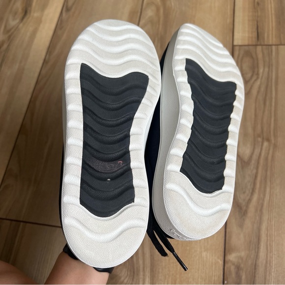 Allbirds Pacer Sneaker - Picture 5 of 11